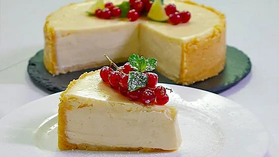 Classic Philadelphia Cheesecake